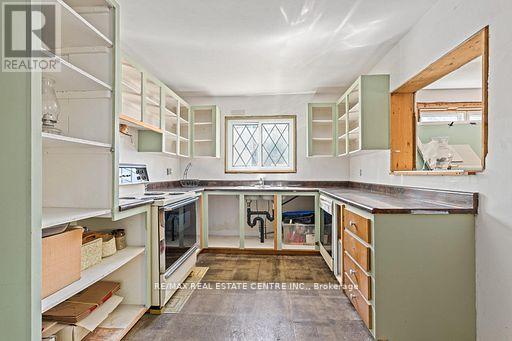 44 WILLOW STREET S - 8