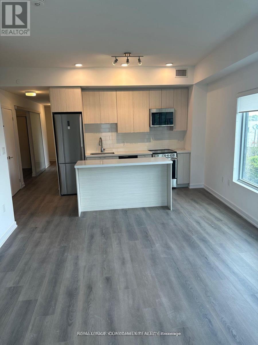 #313 2433 DUFFERIN STREET - 1