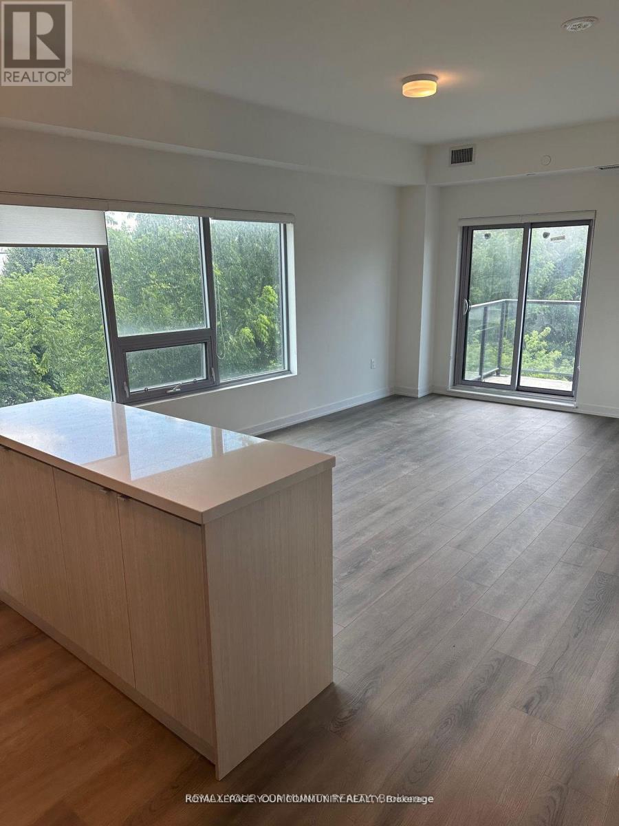 #313 2433 DUFFERIN STREET - 2