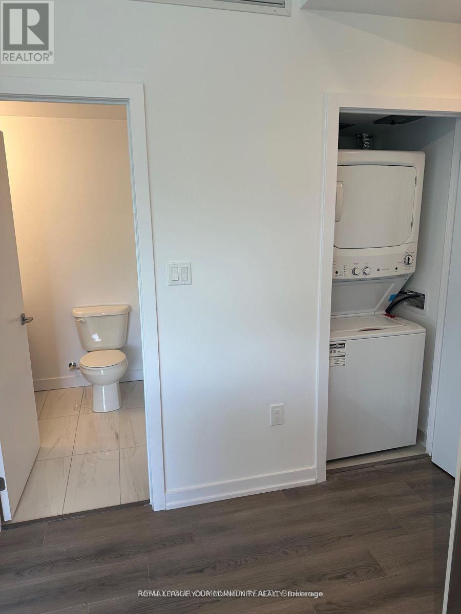 #313 2433 DUFFERIN STREET - 6