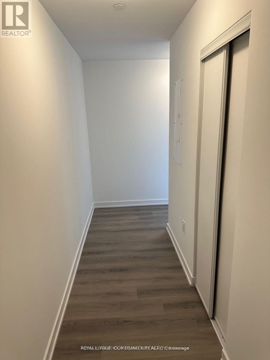 #313 2433 DUFFERIN STREET - 7