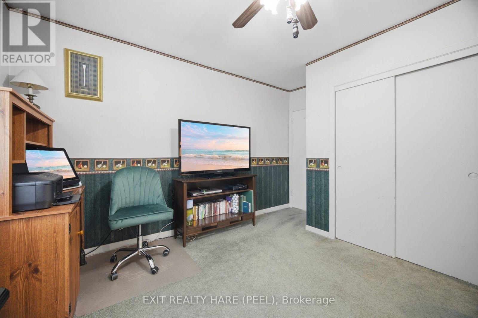 23 KIMBARK DRIVE - 26
