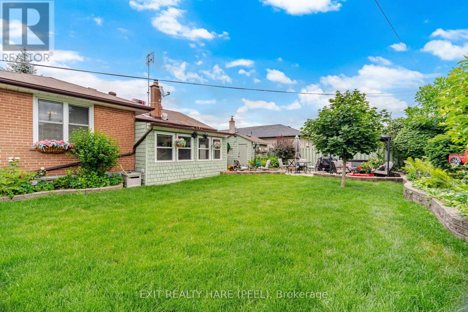 23 KIMBARK DRIVE - 43