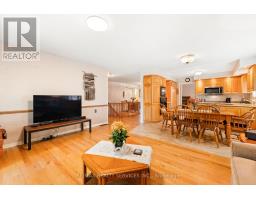 22 Oldham Crescent, Brampton, ON L6Z1W3 Photo 11