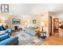 22 Oldham Crescent, Brampton, ON L6Z1W3 Photo 8