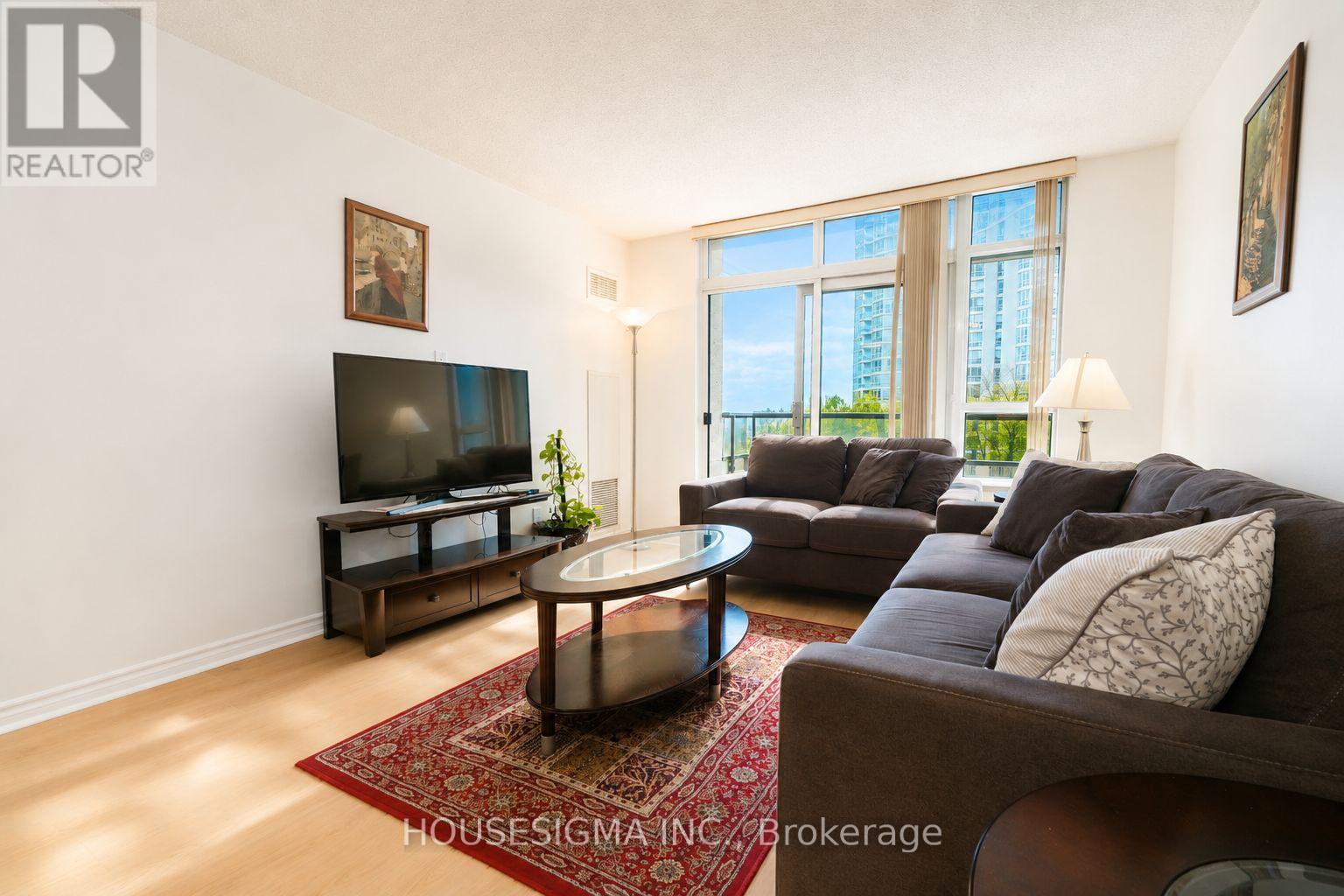 #513 35 KINGSBRIDGE GARDEN CIRCLE - 5