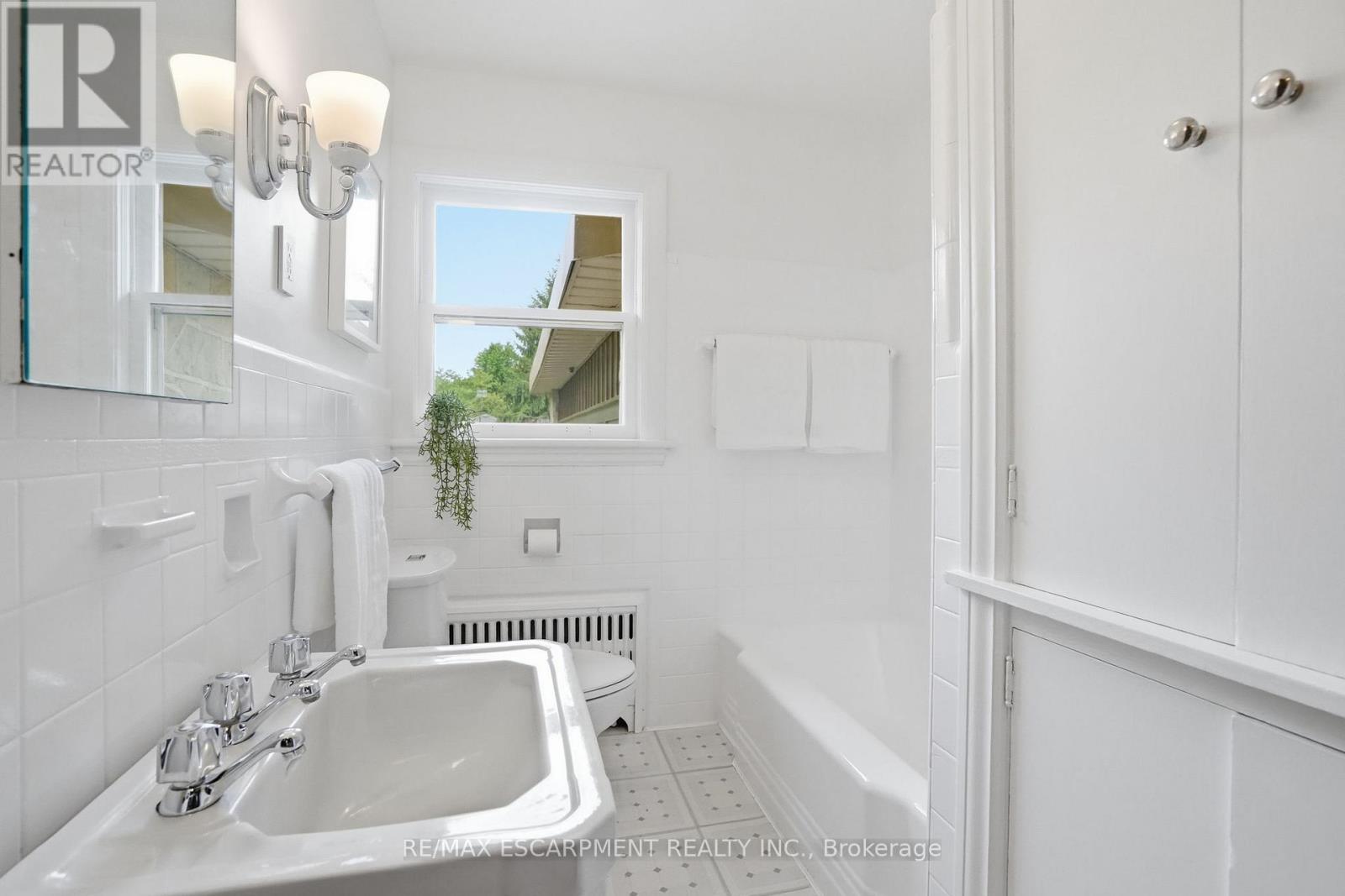 326 OLD BROCK ROAD - 24