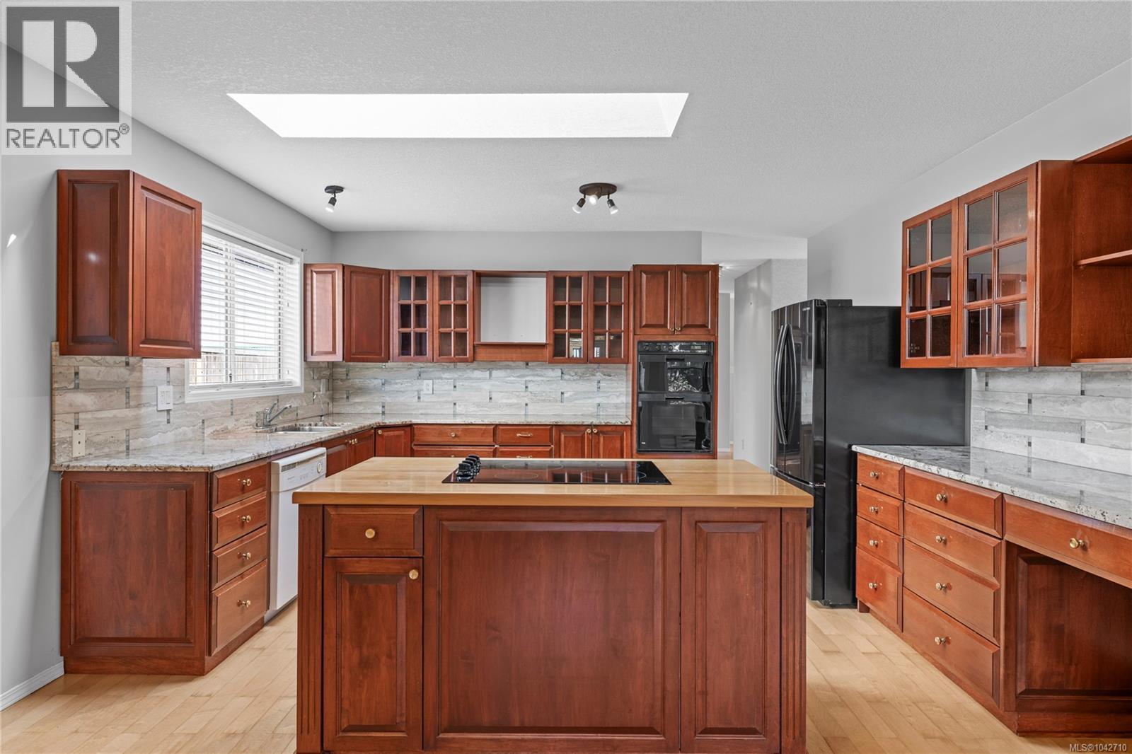 625 Forsyth Ave - 16
