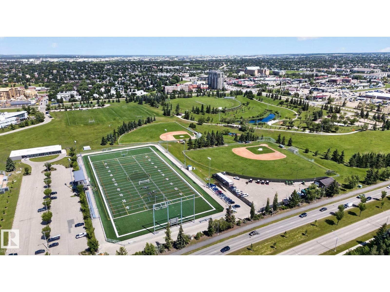 7819 22 AV NW - 35