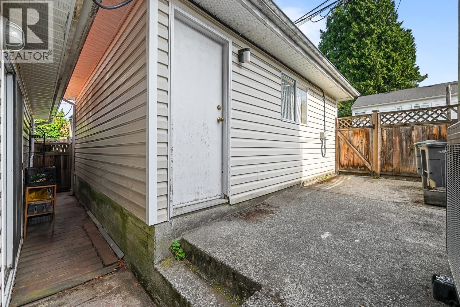 3 Bed, 2 Bath House for Sale in Vancouver – 819 W 70TH AVENUE, Vancouver – MLS# R3144223 - Image 26