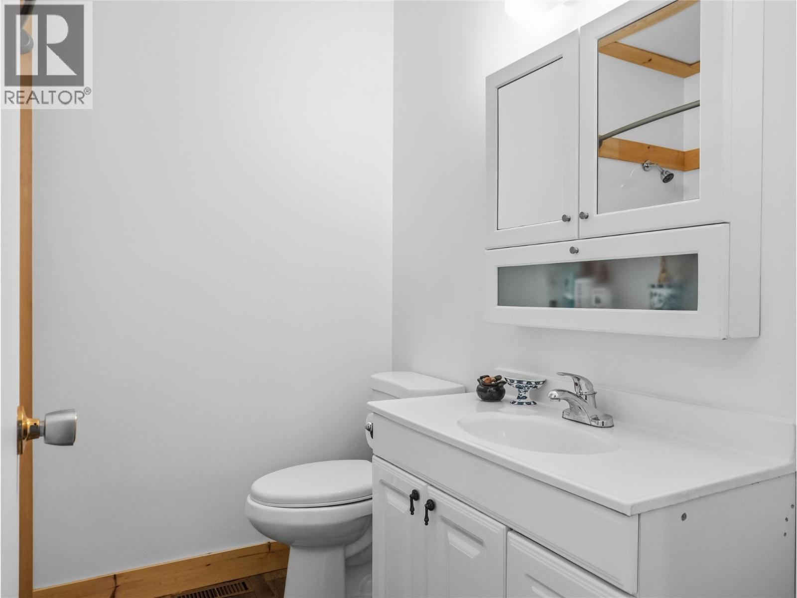 9201 6 Street - 18