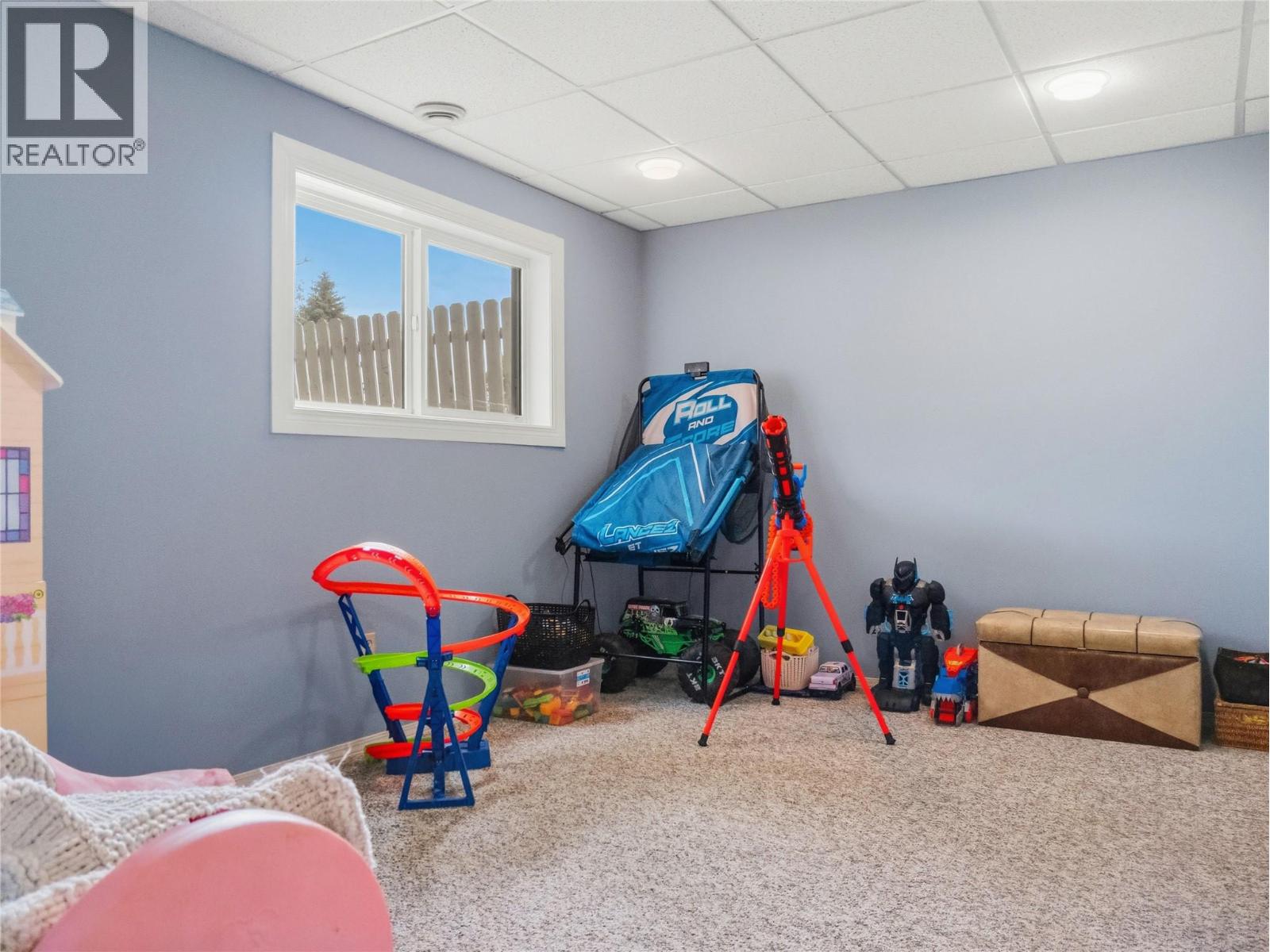 9201 6 Street - 36
