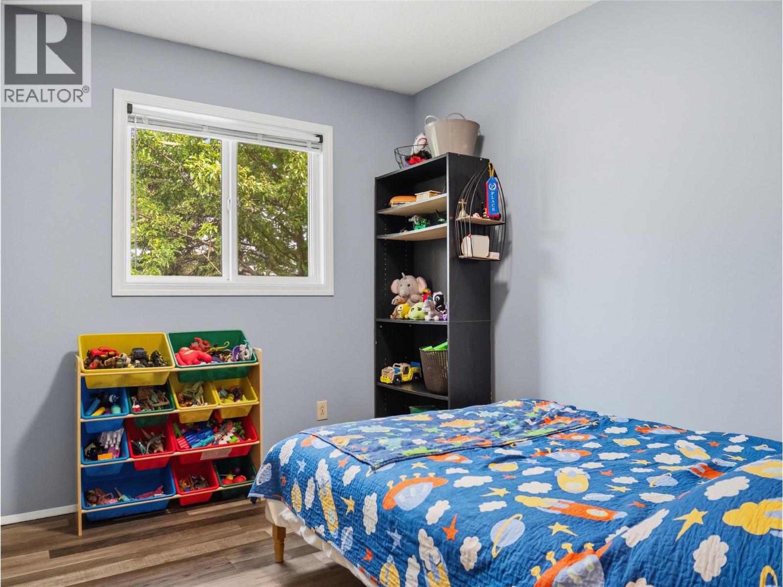 9201 6 Street - 22