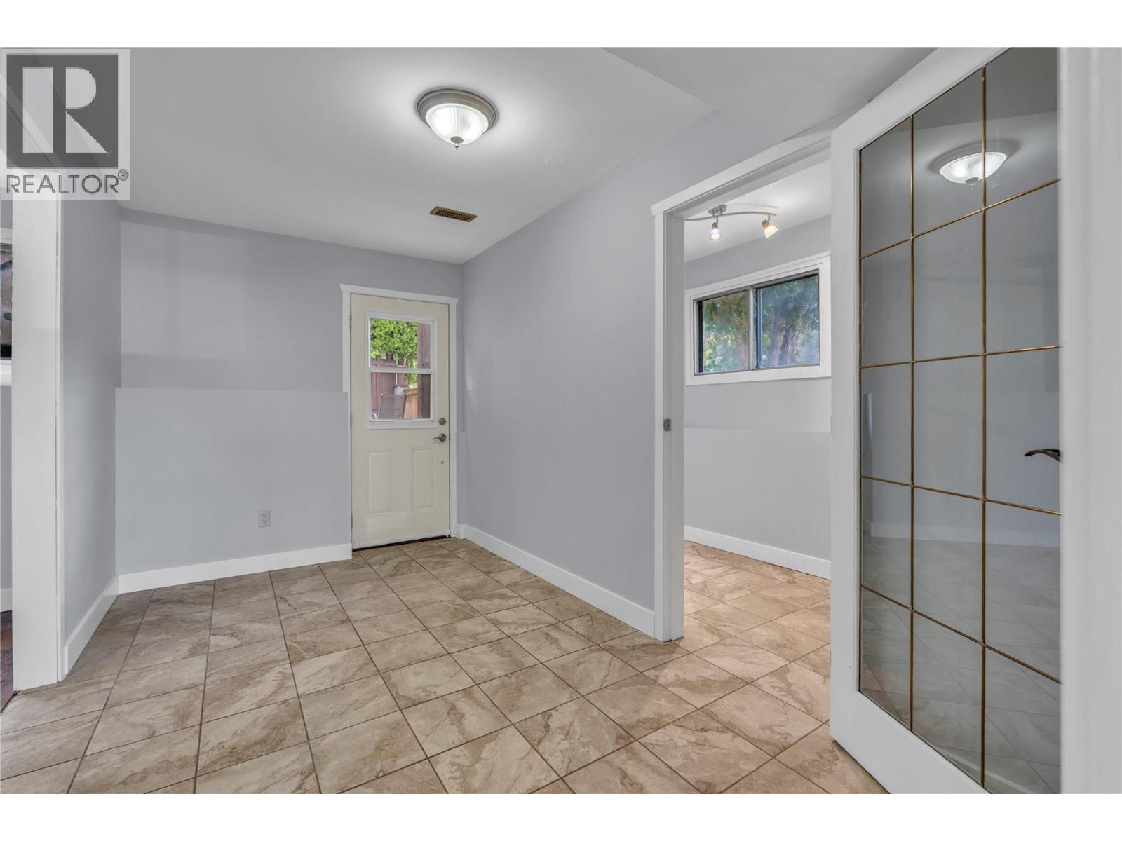2550 Wiltse Drive - 25