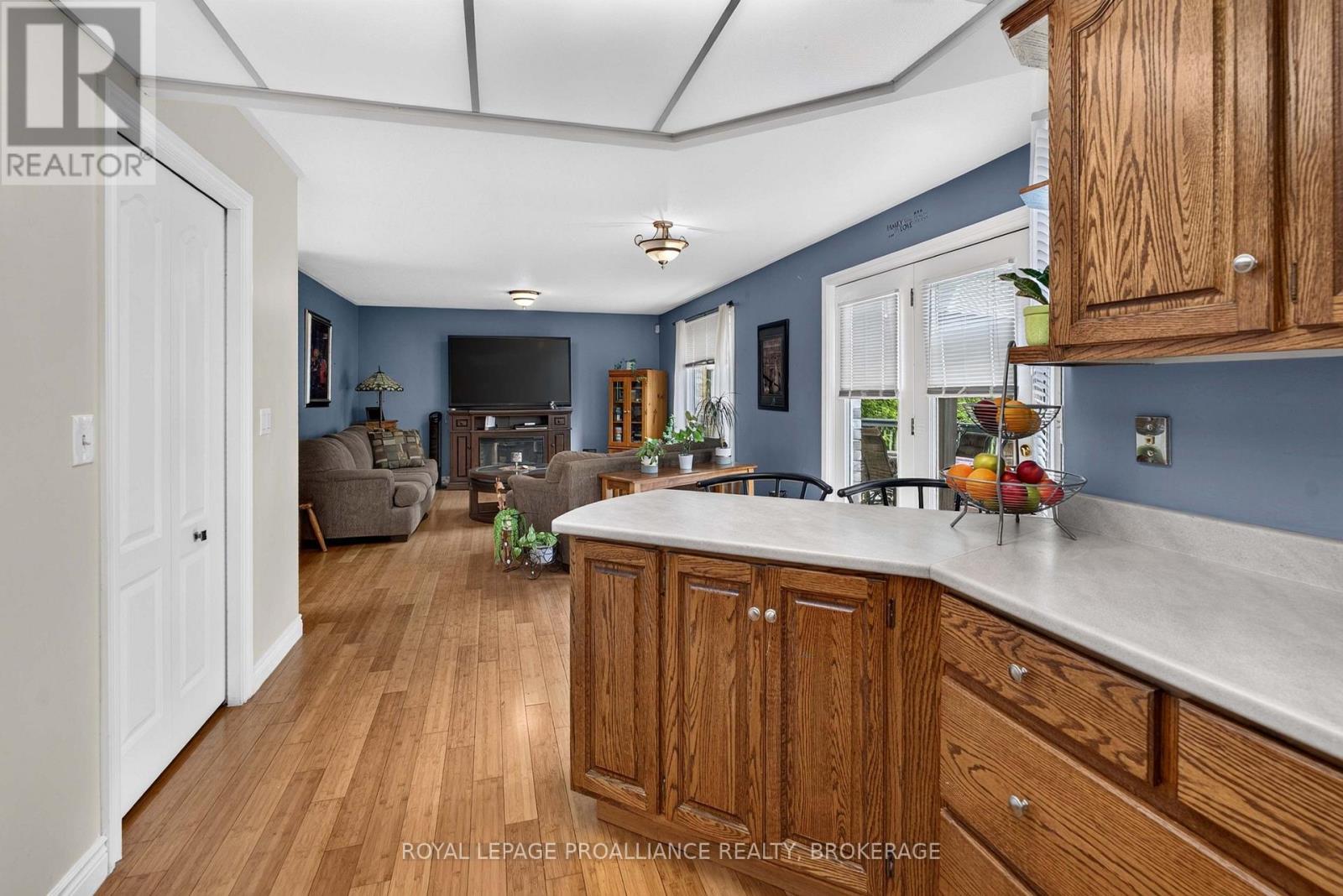 605 FERNMOOR DRIVE - 11