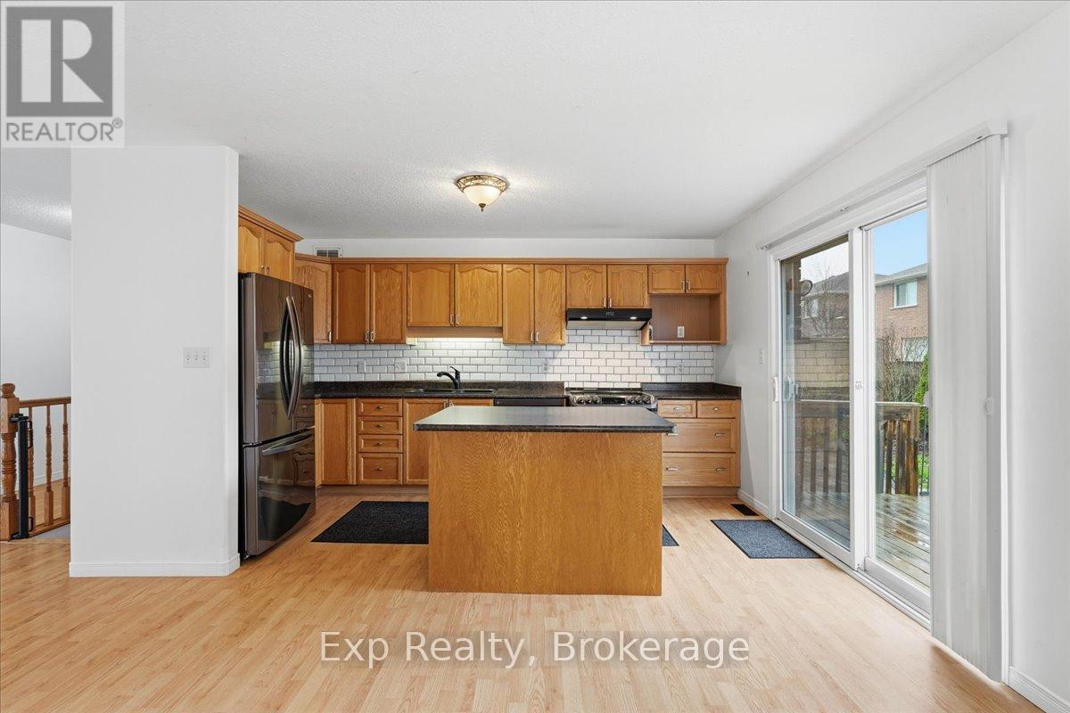 17 SPRUCE GARDENS - 9
