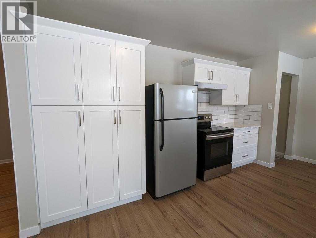 65 14 Street NW - 9