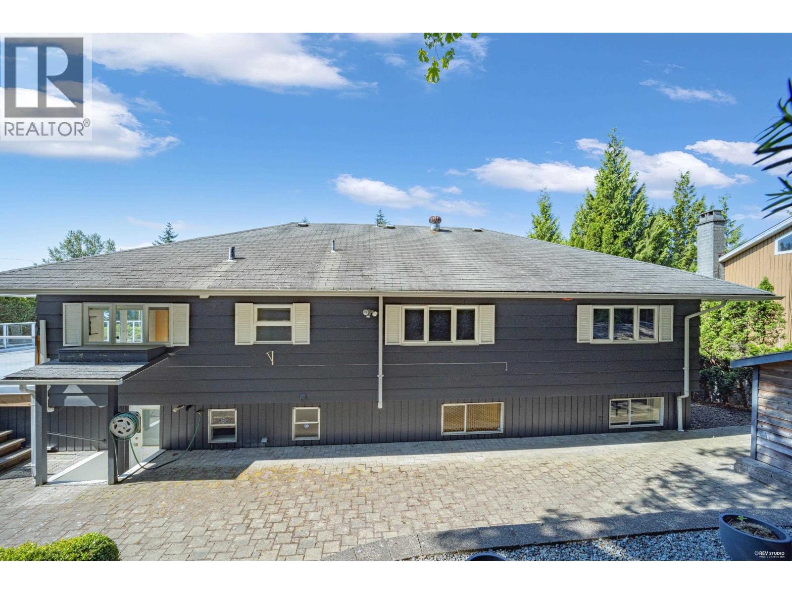 2615 SKILIFT PLACE, West Vancouver