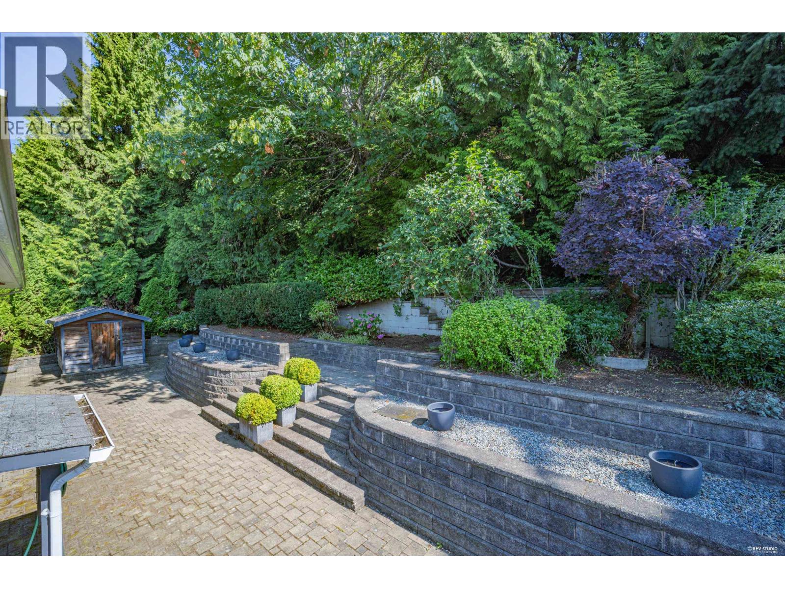 2615 SKILIFT PLACE, West Vancouver