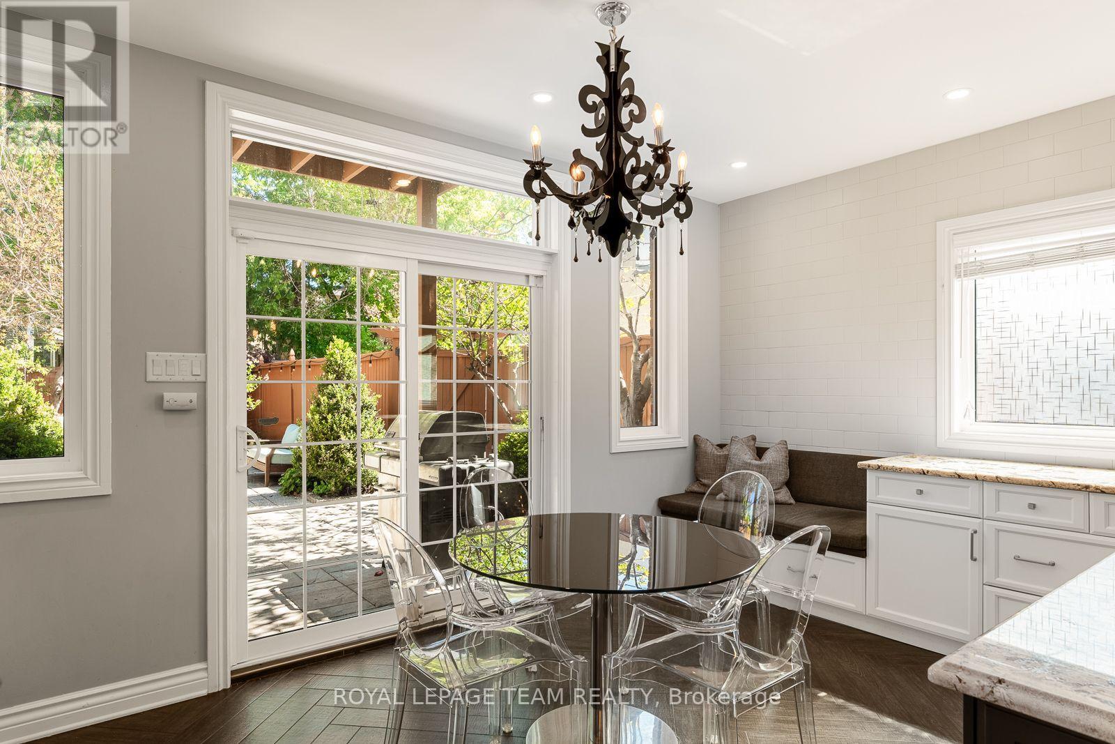150 GUIGUES AVENUE - 17