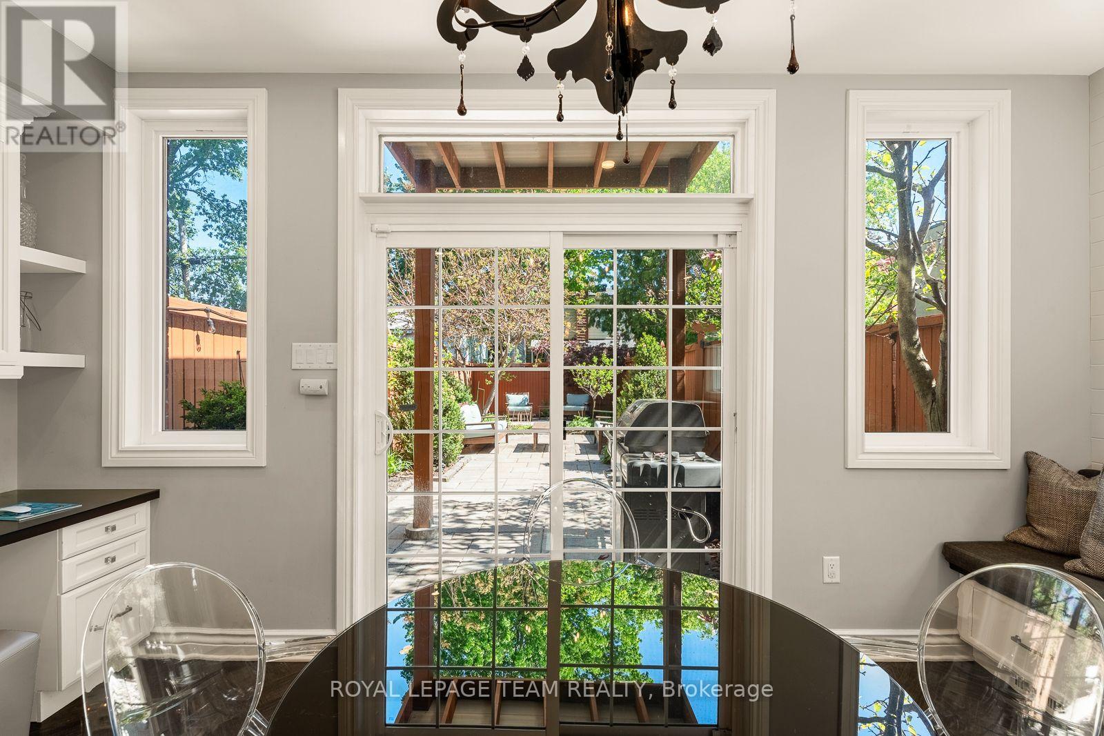 150 GUIGUES AVENUE - 20