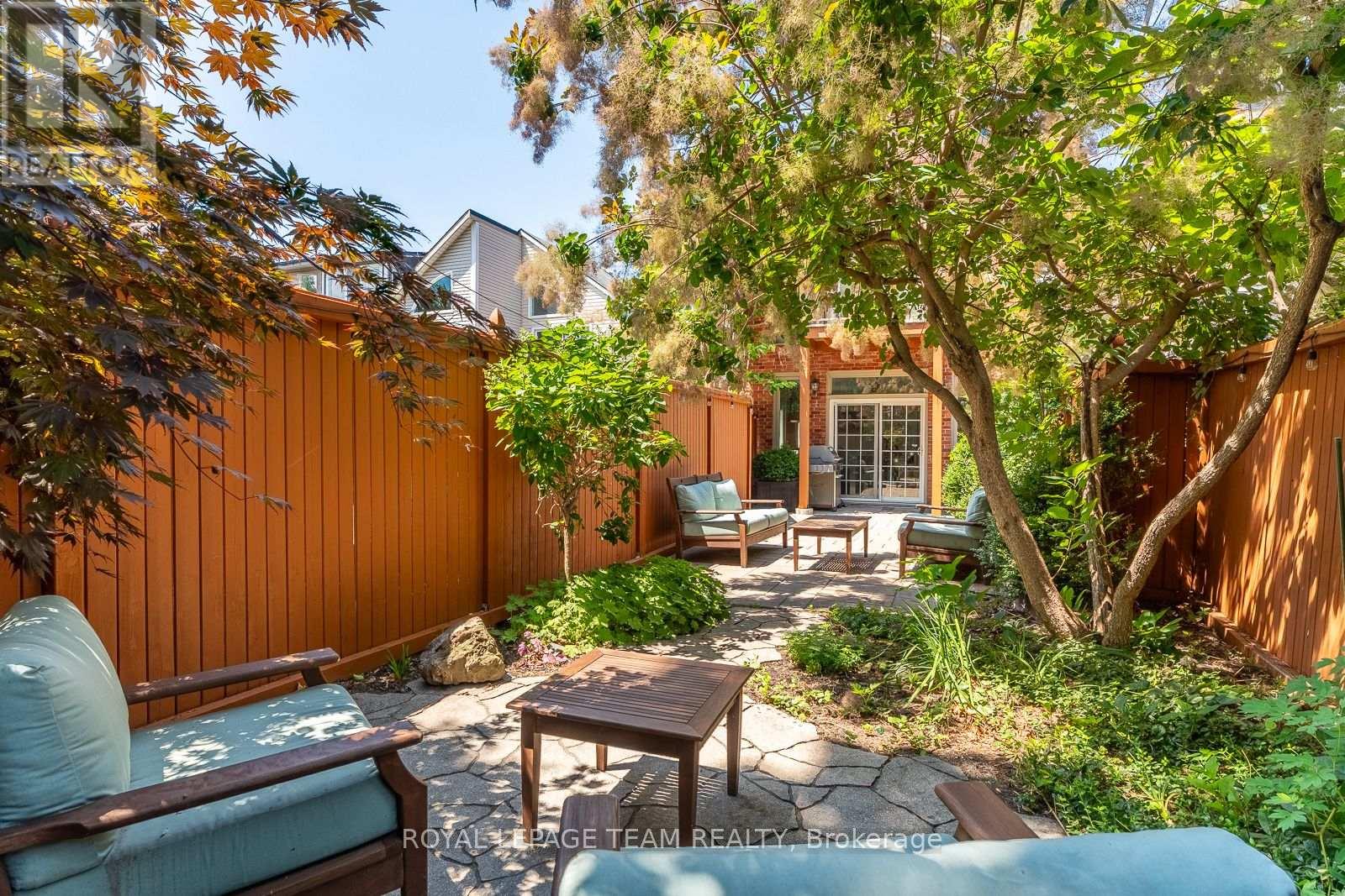 150 GUIGUES AVENUE - 39