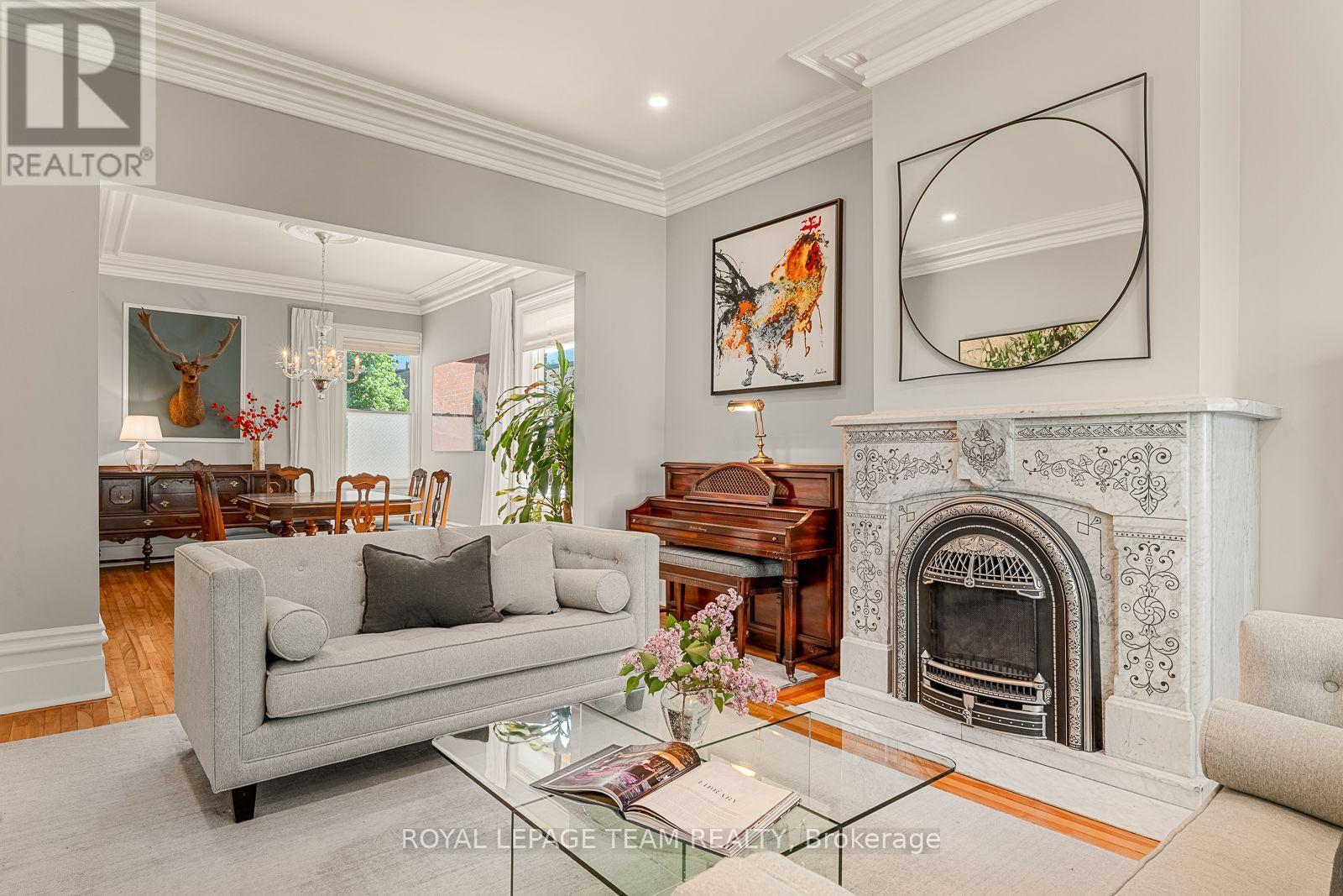 150 GUIGUES AVENUE - 8