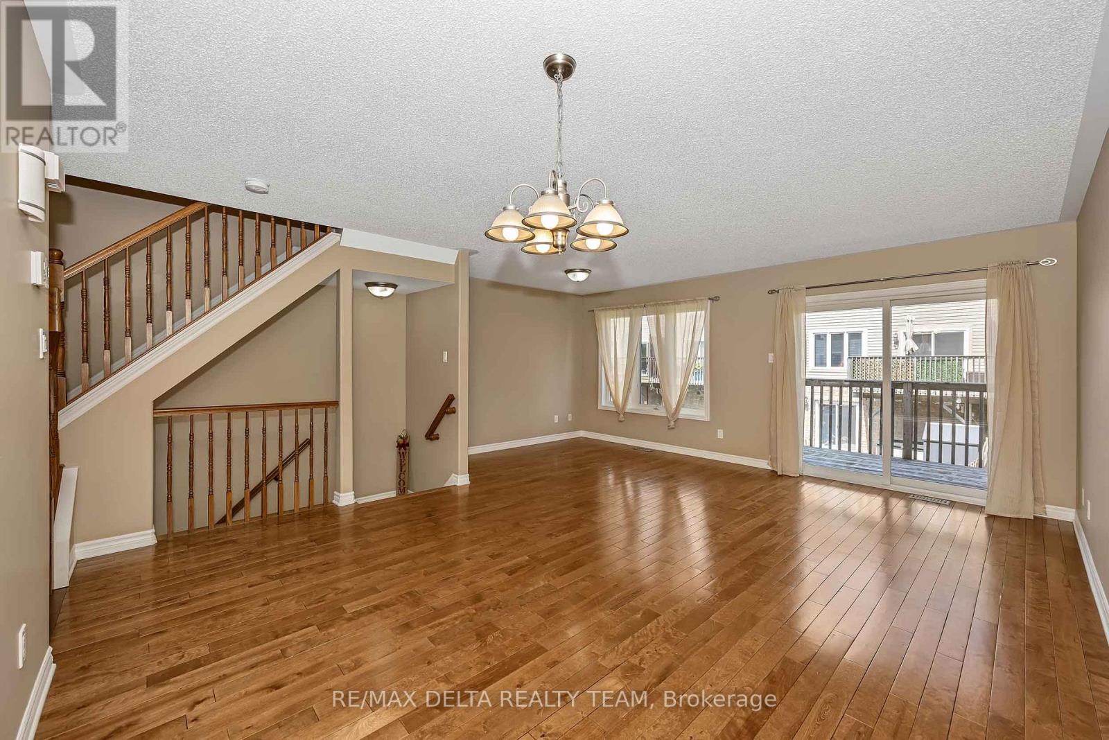 412 VAN BUREN STREET - Image 12
