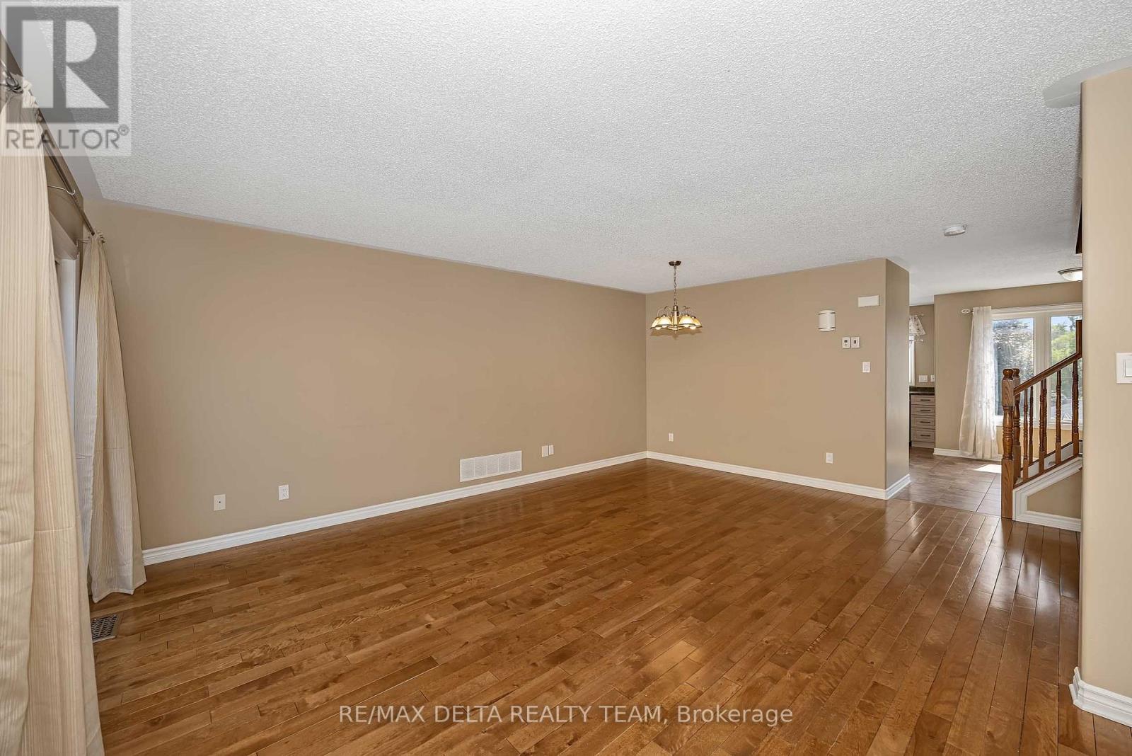 412 VAN BUREN STREET - Image 14