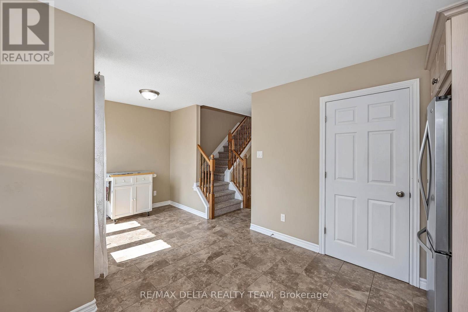 412 VAN BUREN STREET - Image 18