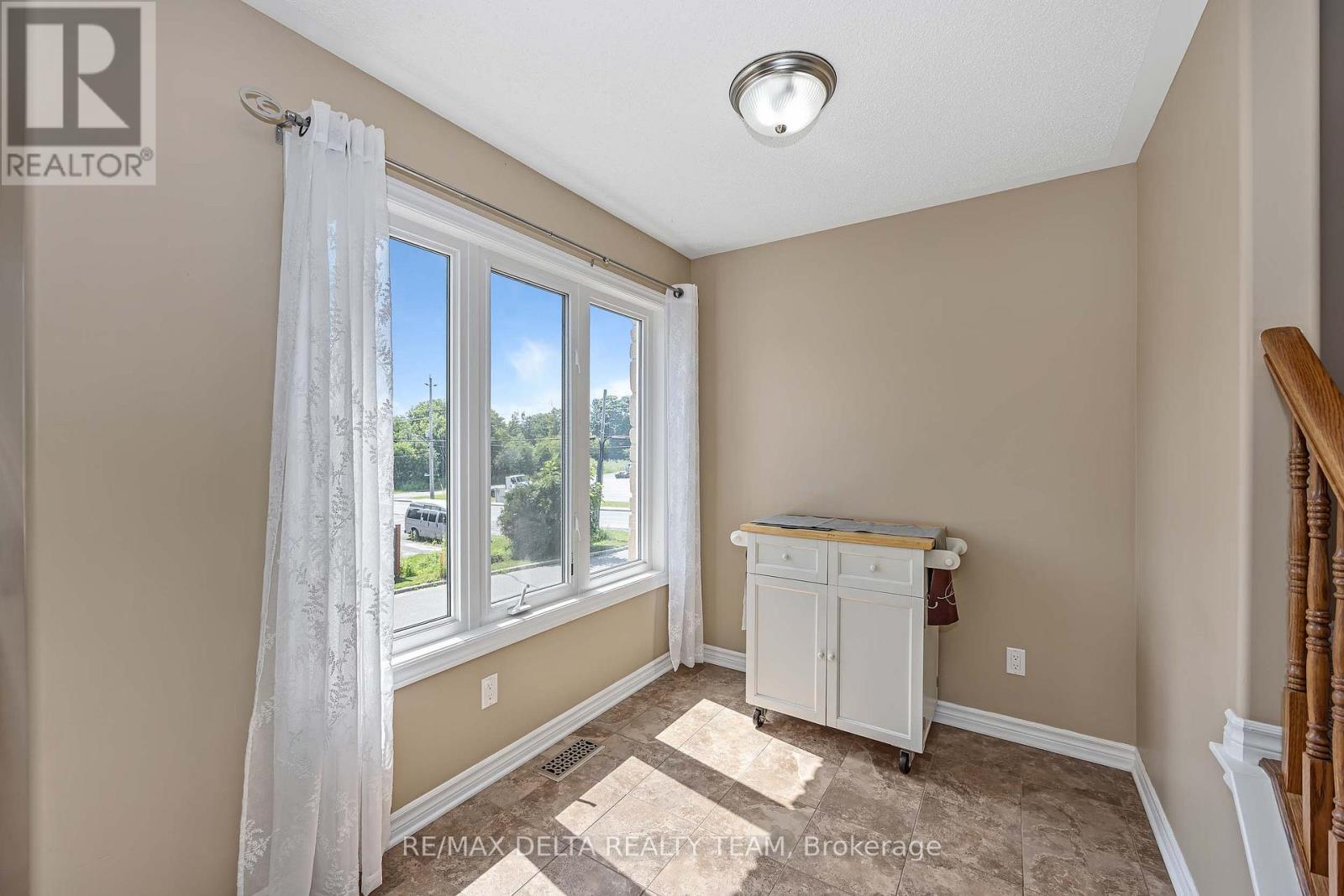 412 VAN BUREN STREET - Image 20