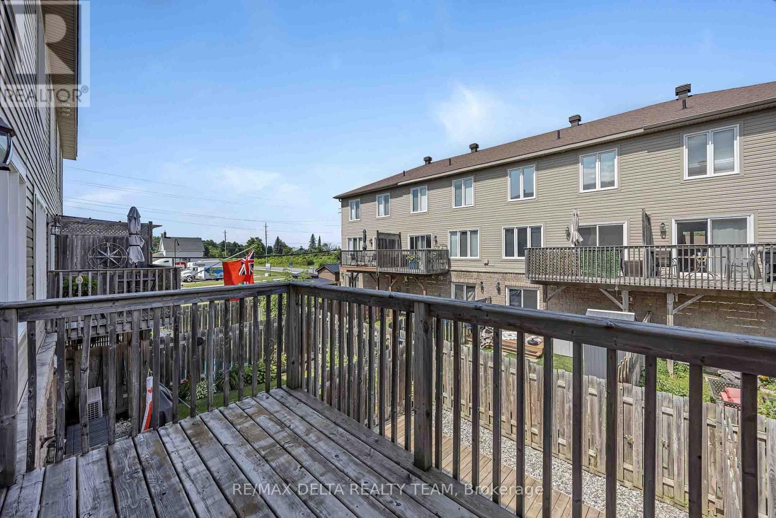 412 VAN BUREN STREET - Image 23