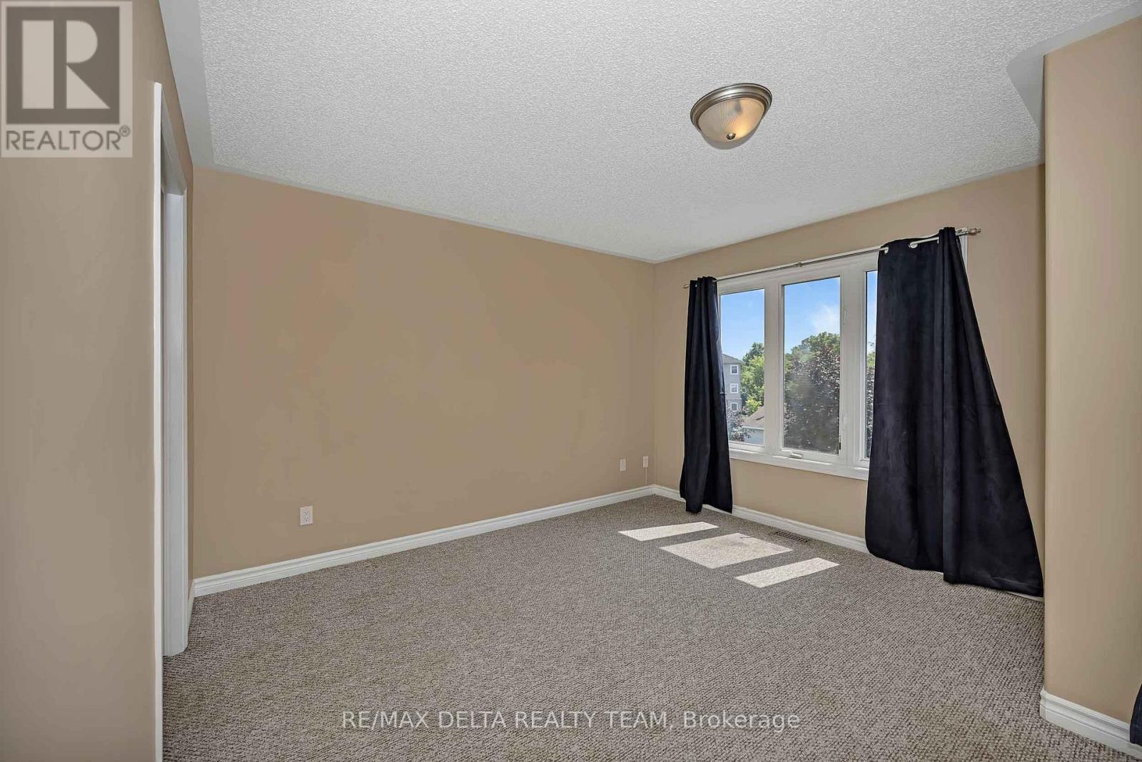 412 VAN BUREN STREET - Image 30