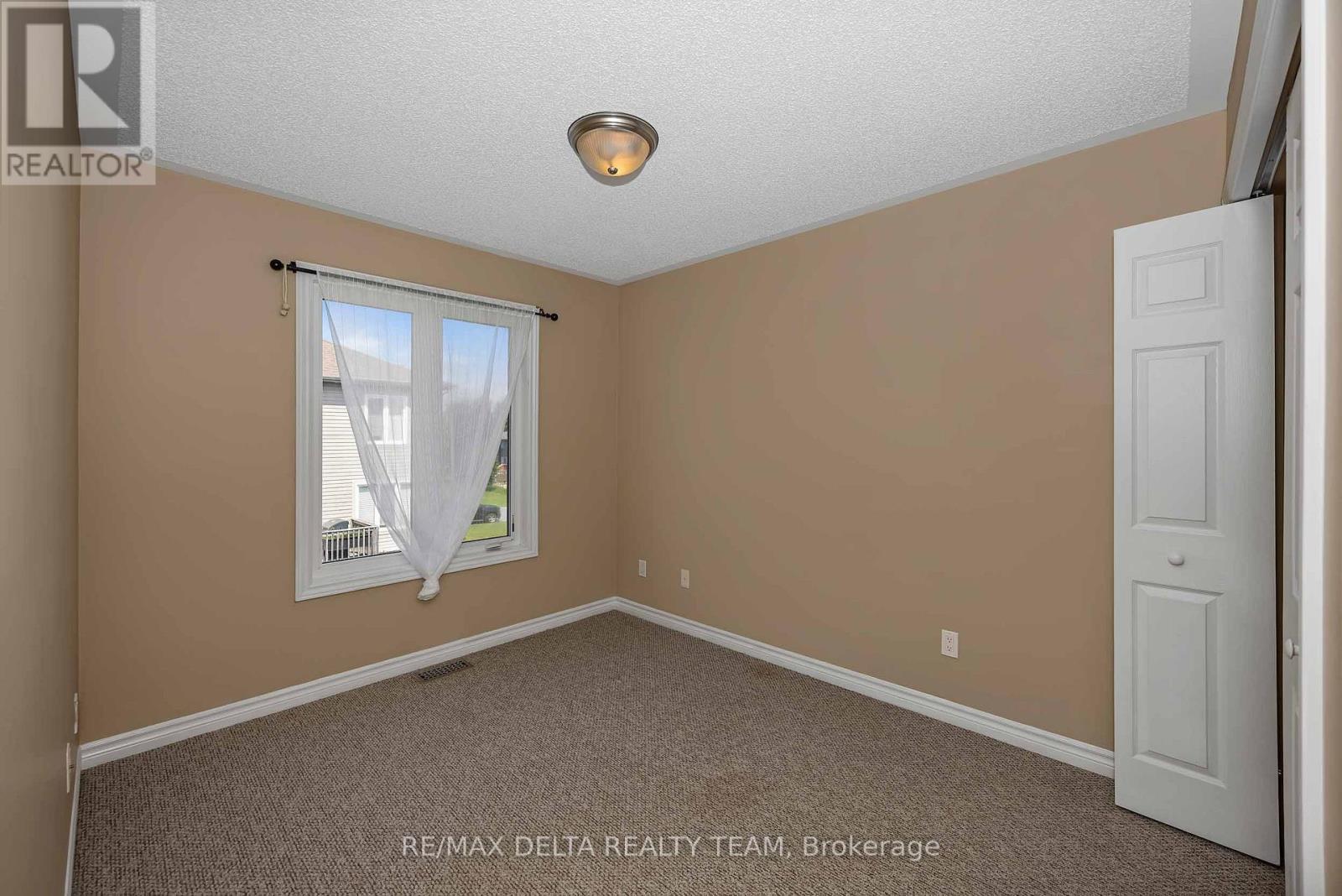 412 VAN BUREN STREET - Image 34