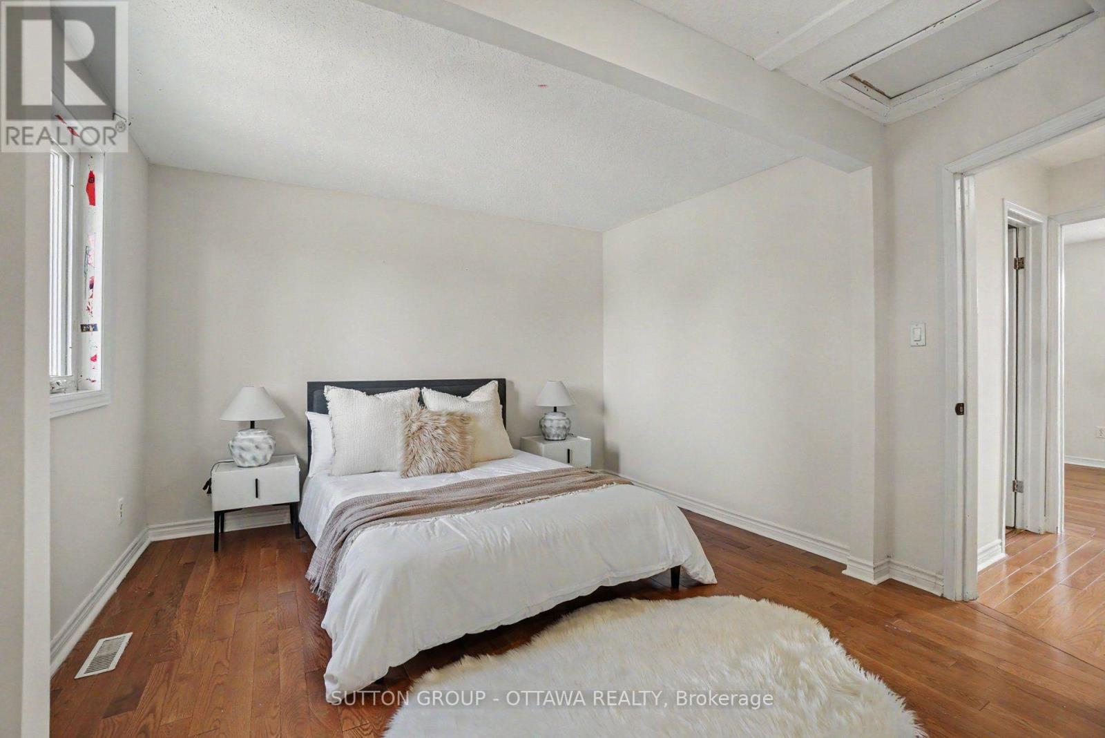 1833 BROUSSEAU CRESCENT, Ottawa. Luxury613. By Peter Sagos - Image 12
