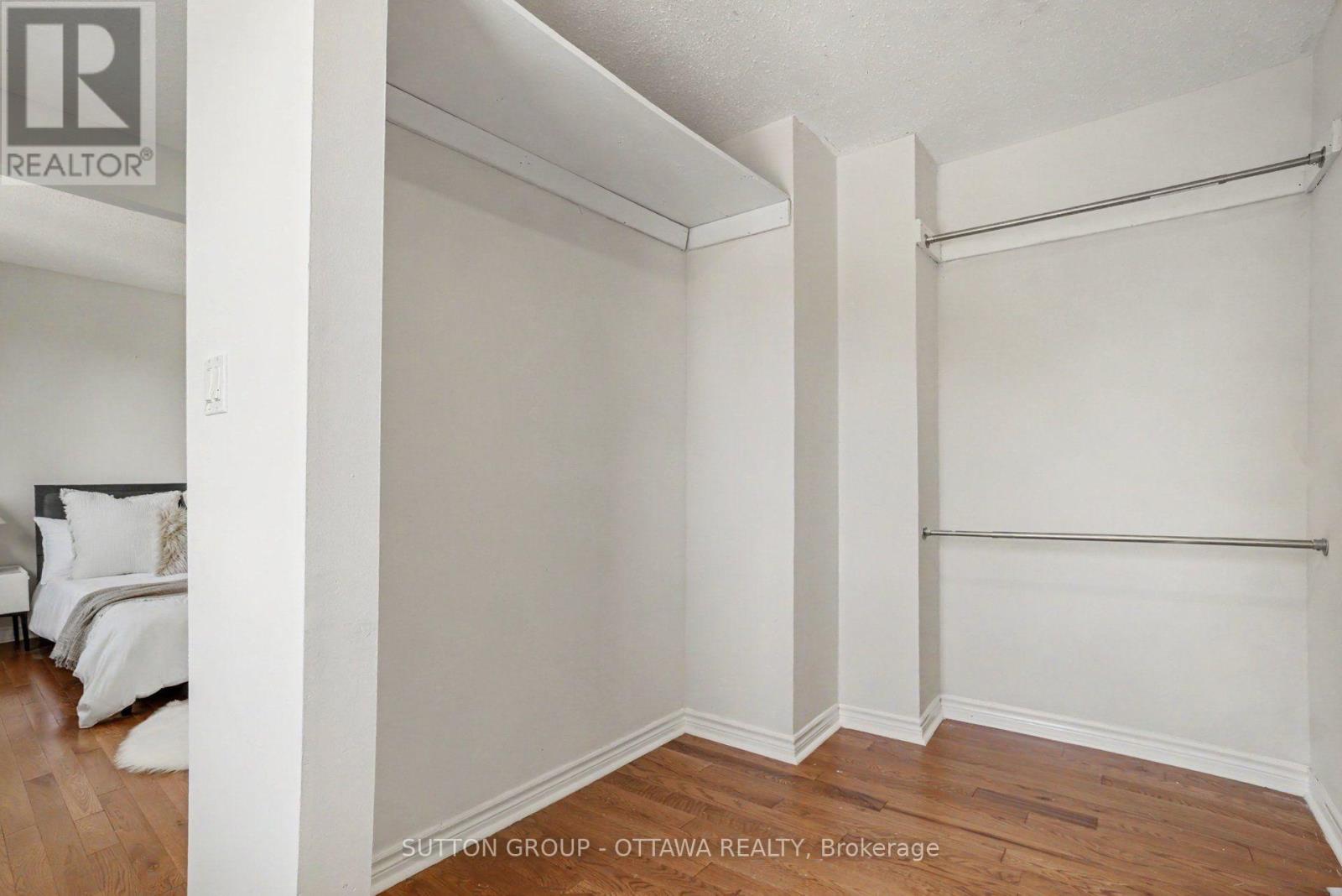 1833 BROUSSEAU CRESCENT, Ottawa. Luxury613. By Peter Sagos - Image 15