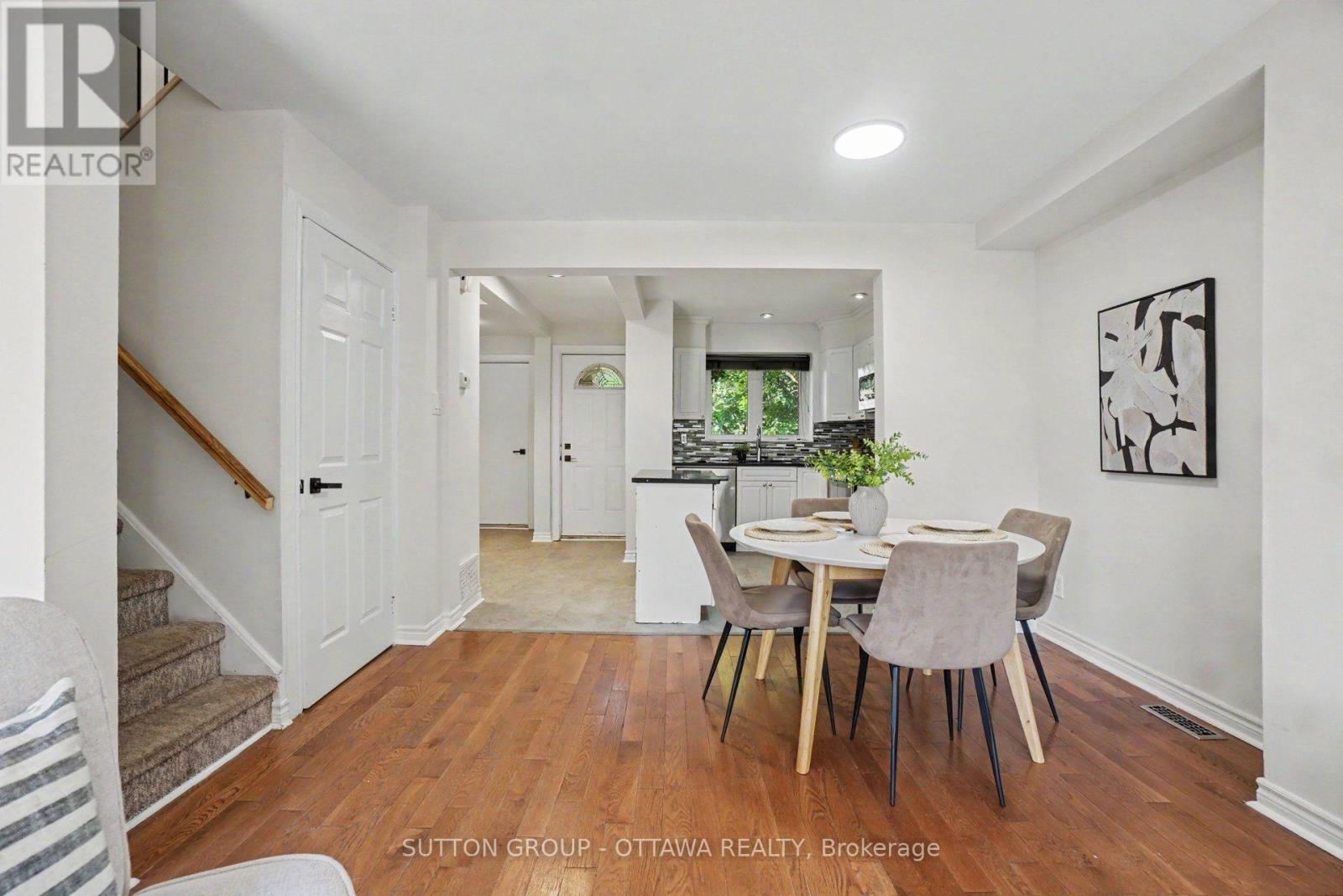 1833 BROUSSEAU CRESCENT, Ottawa. Luxury613. By Peter Sagos - Image 8
