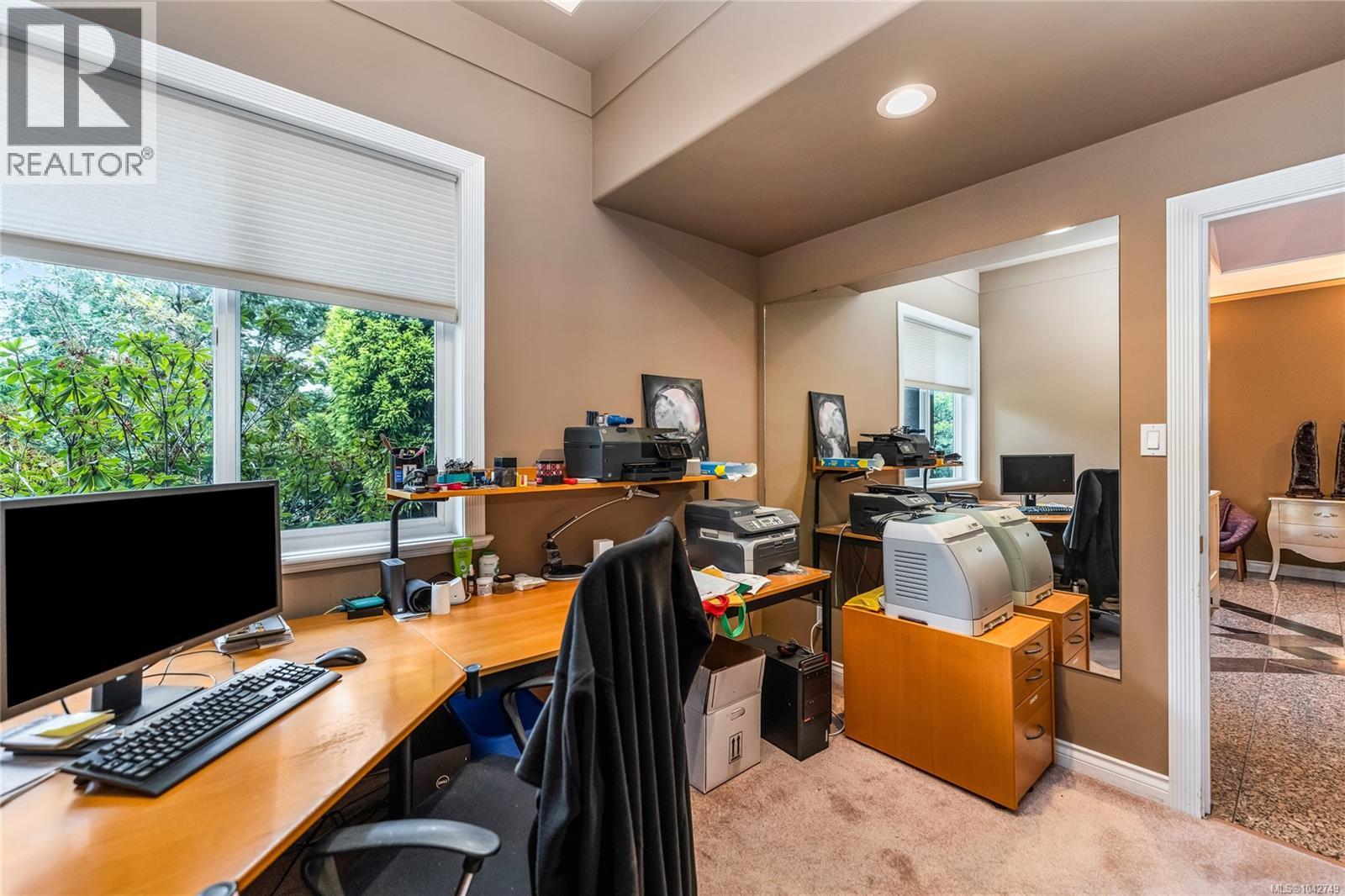 1060 Valewood Trail - 8