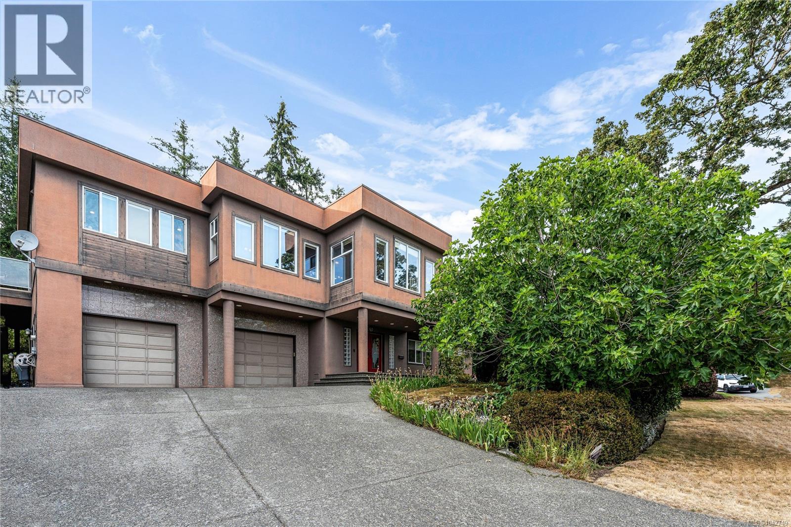 1060 Valewood Trail - 1