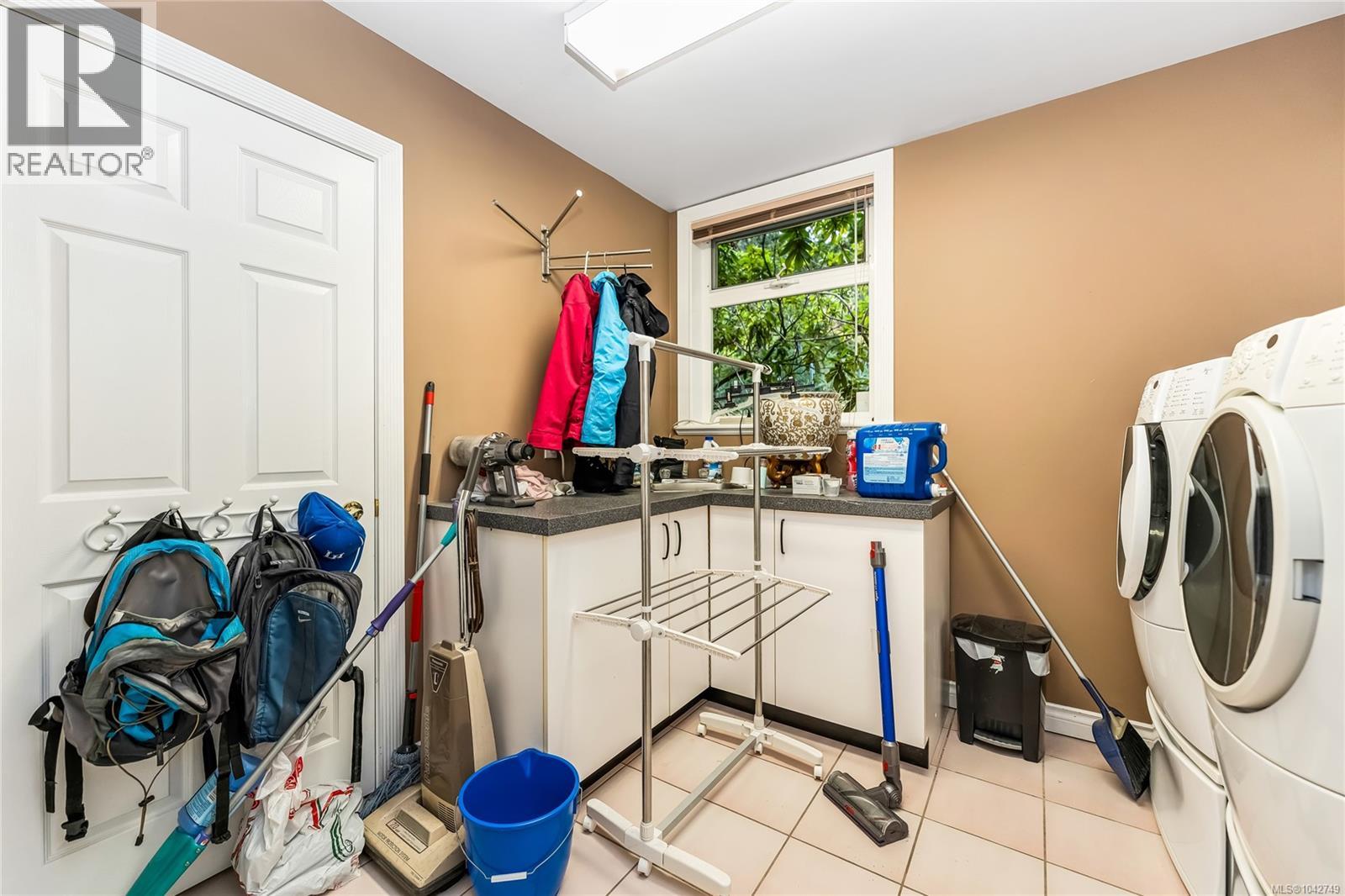 1060 Valewood Trail - 9