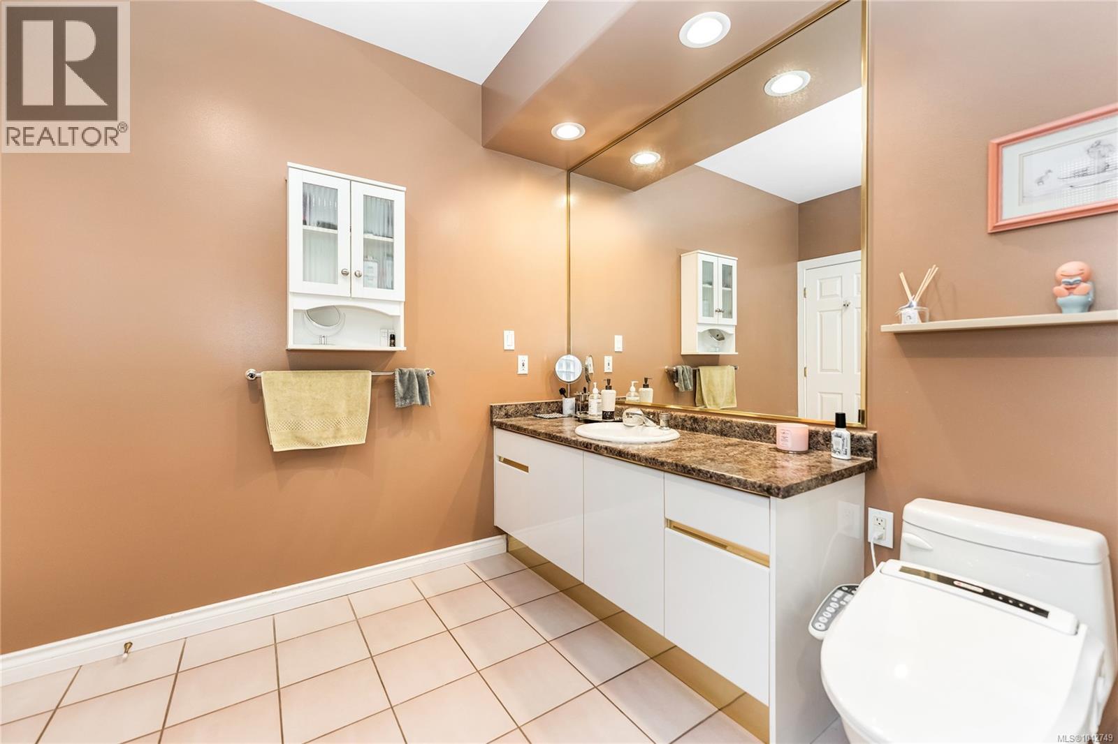 1060 Valewood Trail - 55