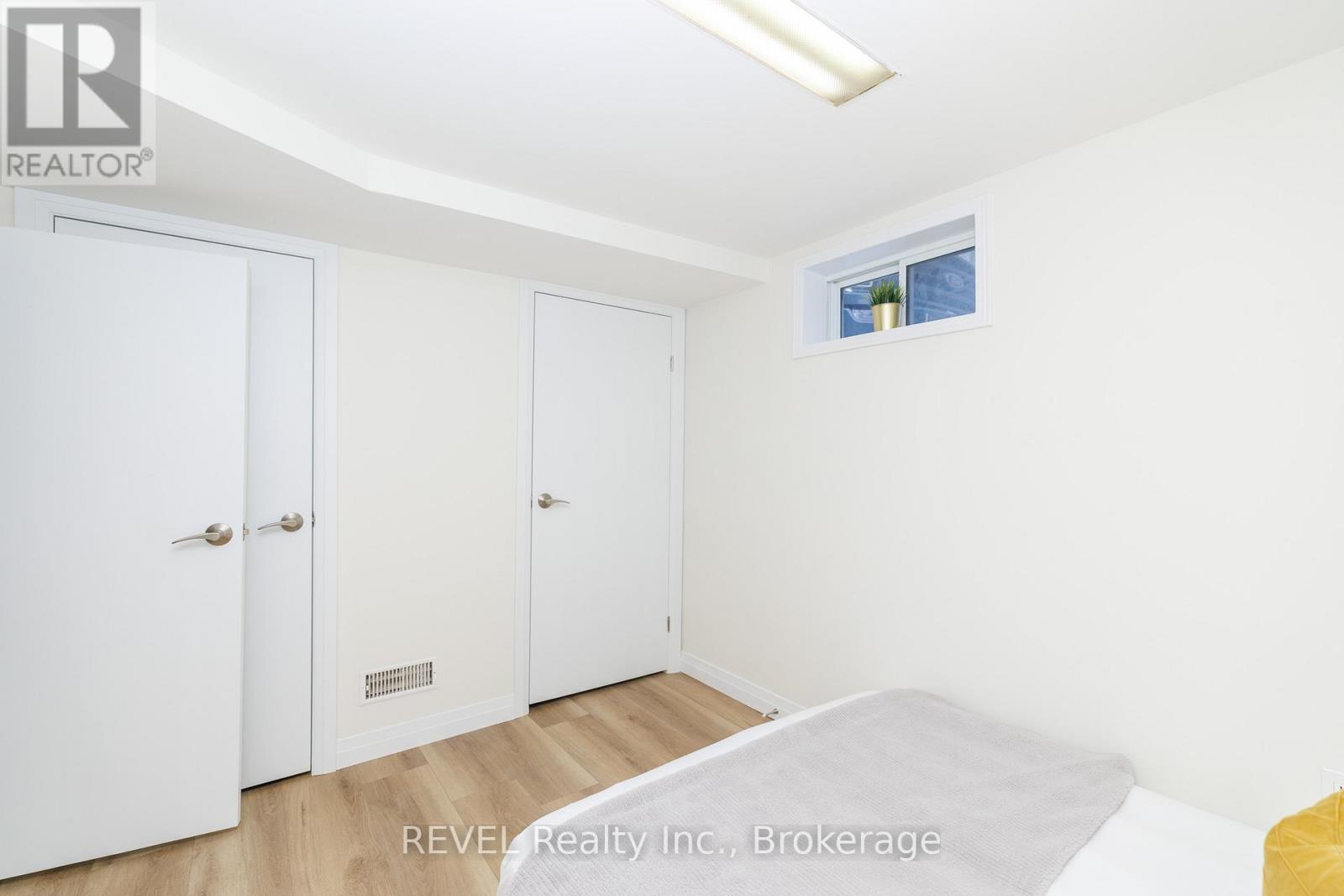 9 COLBORNE STREET - 25