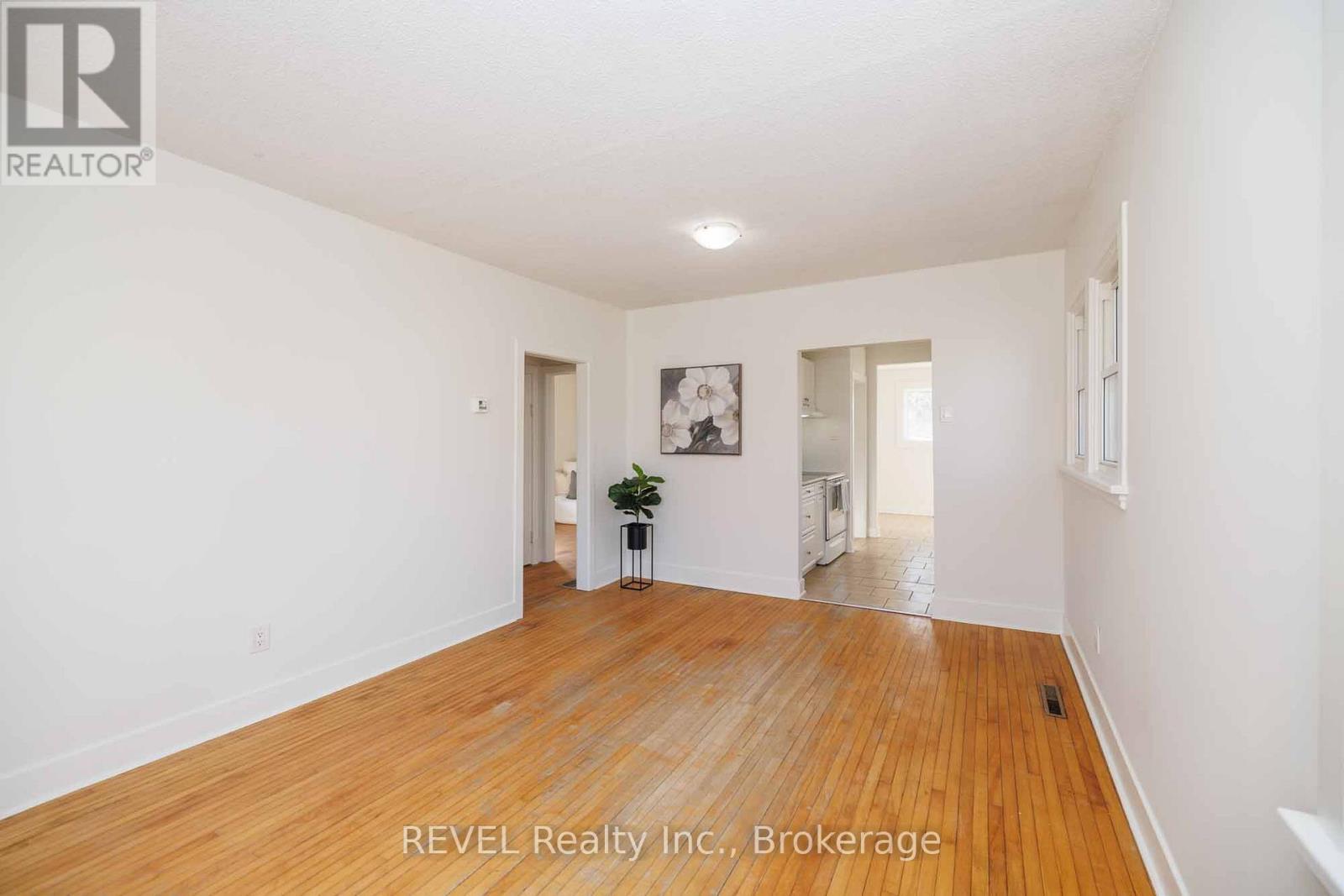 9 COLBORNE STREET - 6