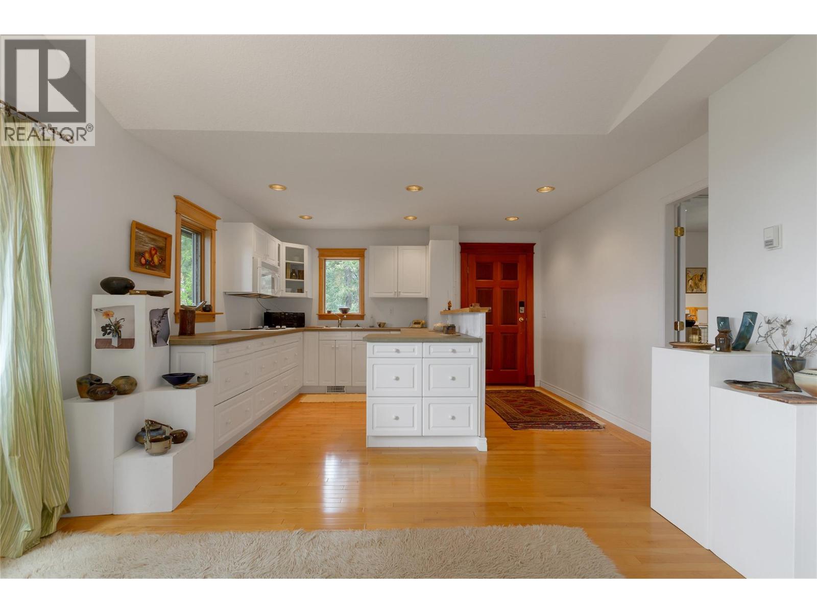 7804 Silver Star Road, Vernon