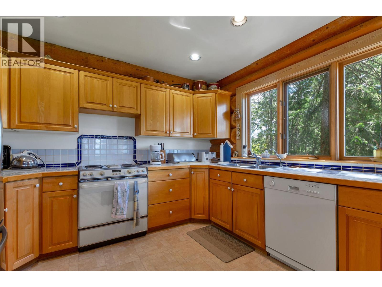 7804 Silver Star Road, Vernon