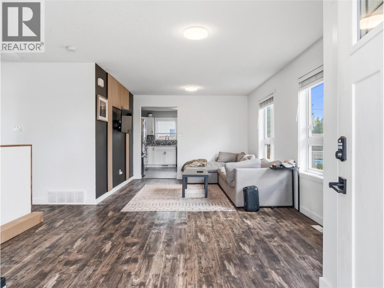 1104 104 Avenue, Dawson Creek