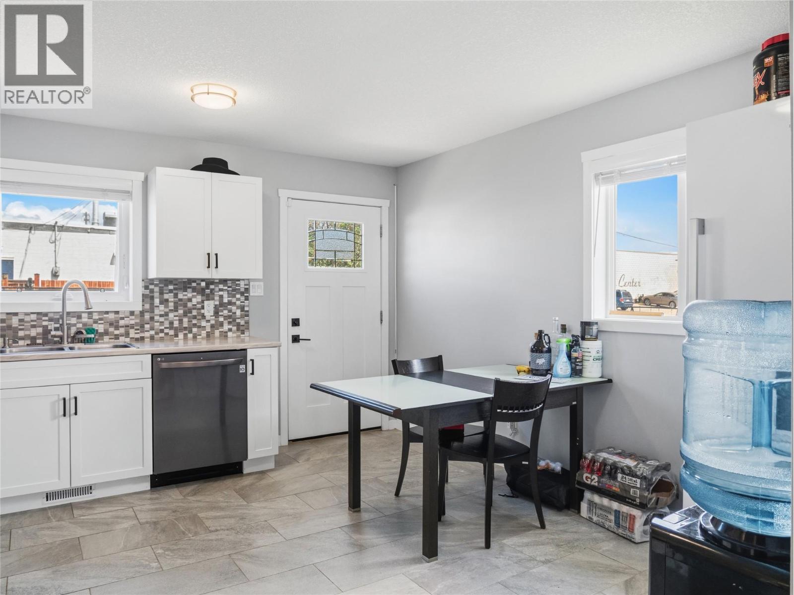 1104 104 Avenue, Dawson Creek