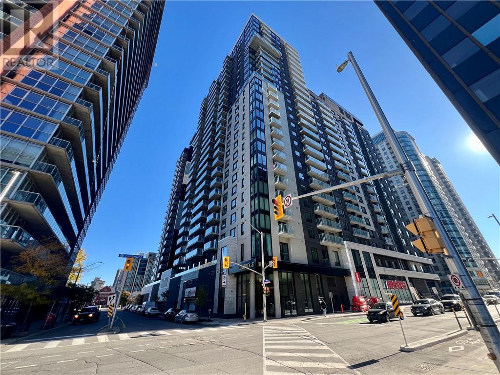 180 George Street Unit# PH206, Ottawa. Luxury613. By Peter Sagos