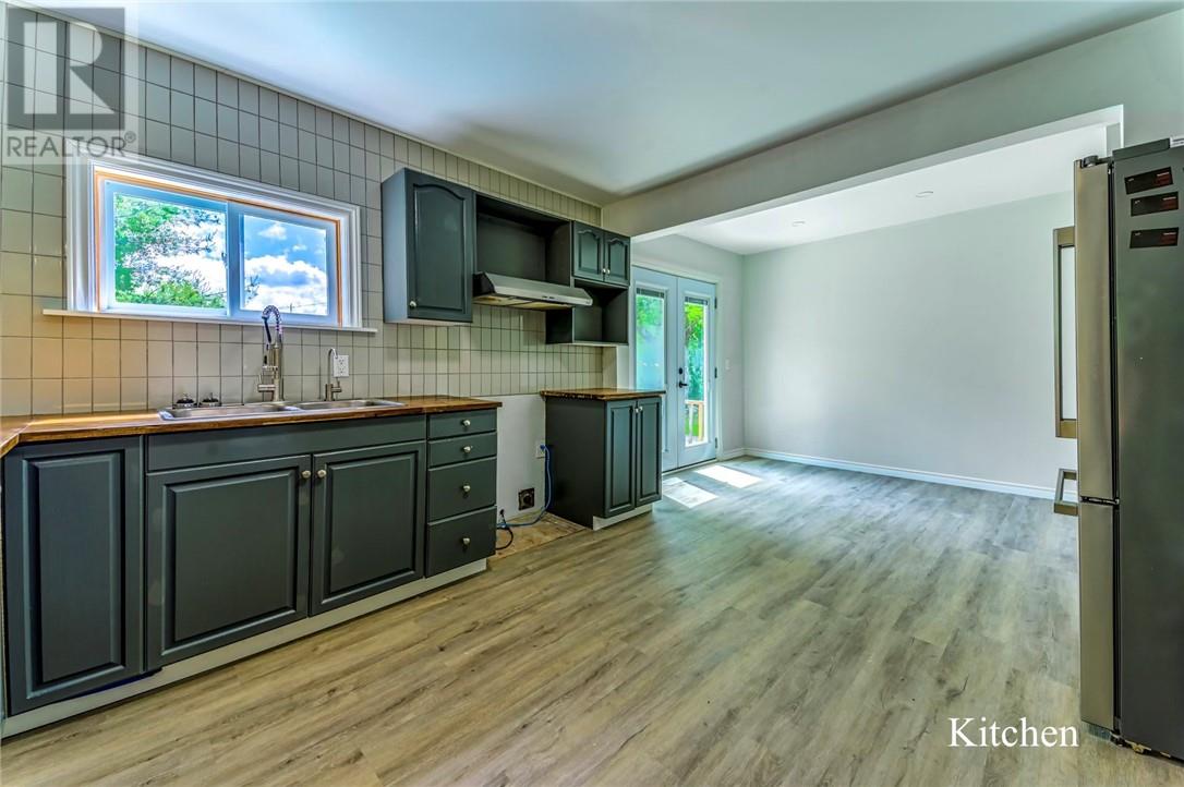 105 Labrosse Road - 10
