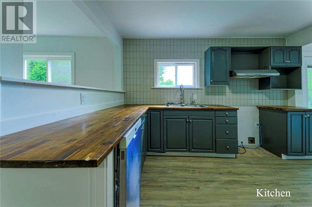 105 Labrosse Road - 7